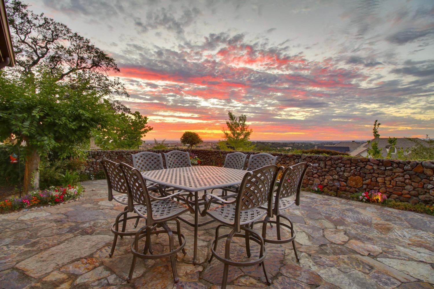 Detail Gallery Image 38 of 50 For 207 Corte Sendero, Lincoln,  CA 95648 - 4 Beds | 3/1 Baths