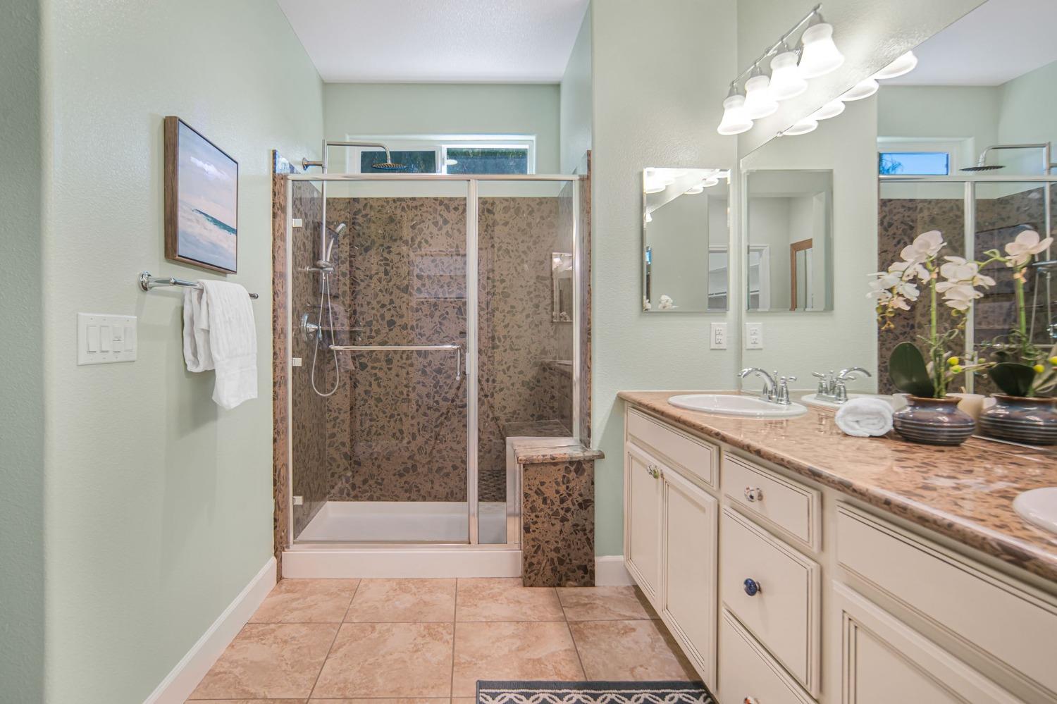 Detail Gallery Image 28 of 52 For 2628 Glen Echo Ln, Manteca,  CA 95336 - 3 Beds | 2 Baths