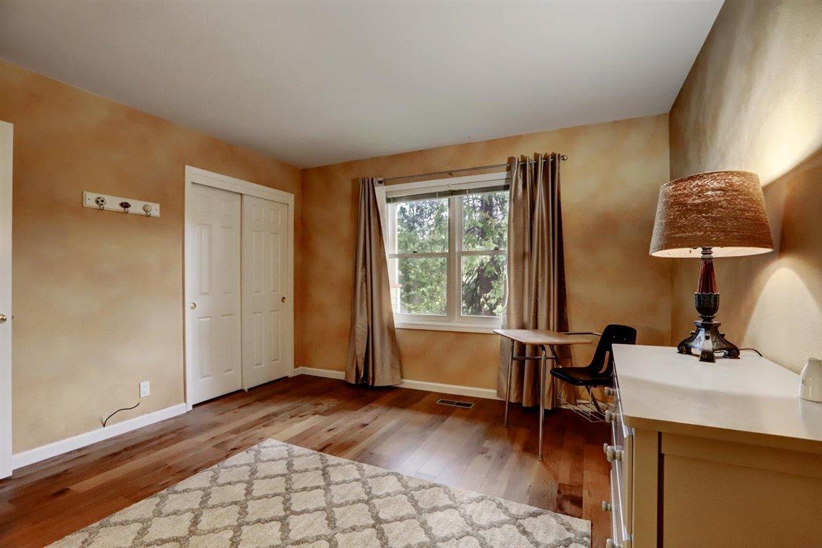 Detail Gallery Image 35 of 66 For 323 Bridge Way, Nevada City,  CA 95959 - 3 Beds | 2/1 Baths