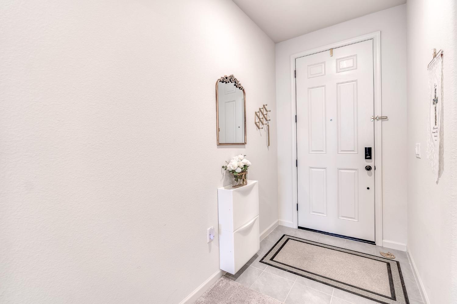 Detail Gallery Image 22 of 31 For 321 Lolly Way, Los Banos,  CA 93635 - 3 Beds | 2/1 Baths