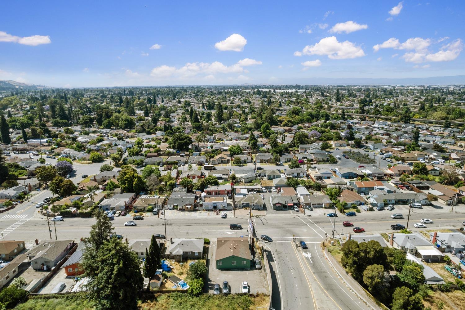 E Lewelling Boulevard, Hayward, California image 14