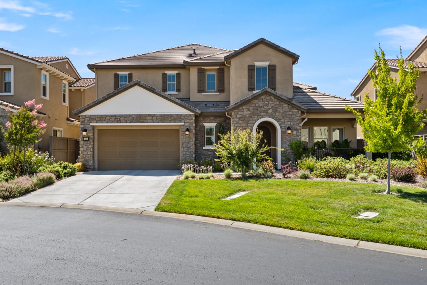 Detail Gallery Image 6 of 62 For 750 Wyeth Ct, El Dorado Hills,  CA 95762 - 4 Beds | 4/1 Baths