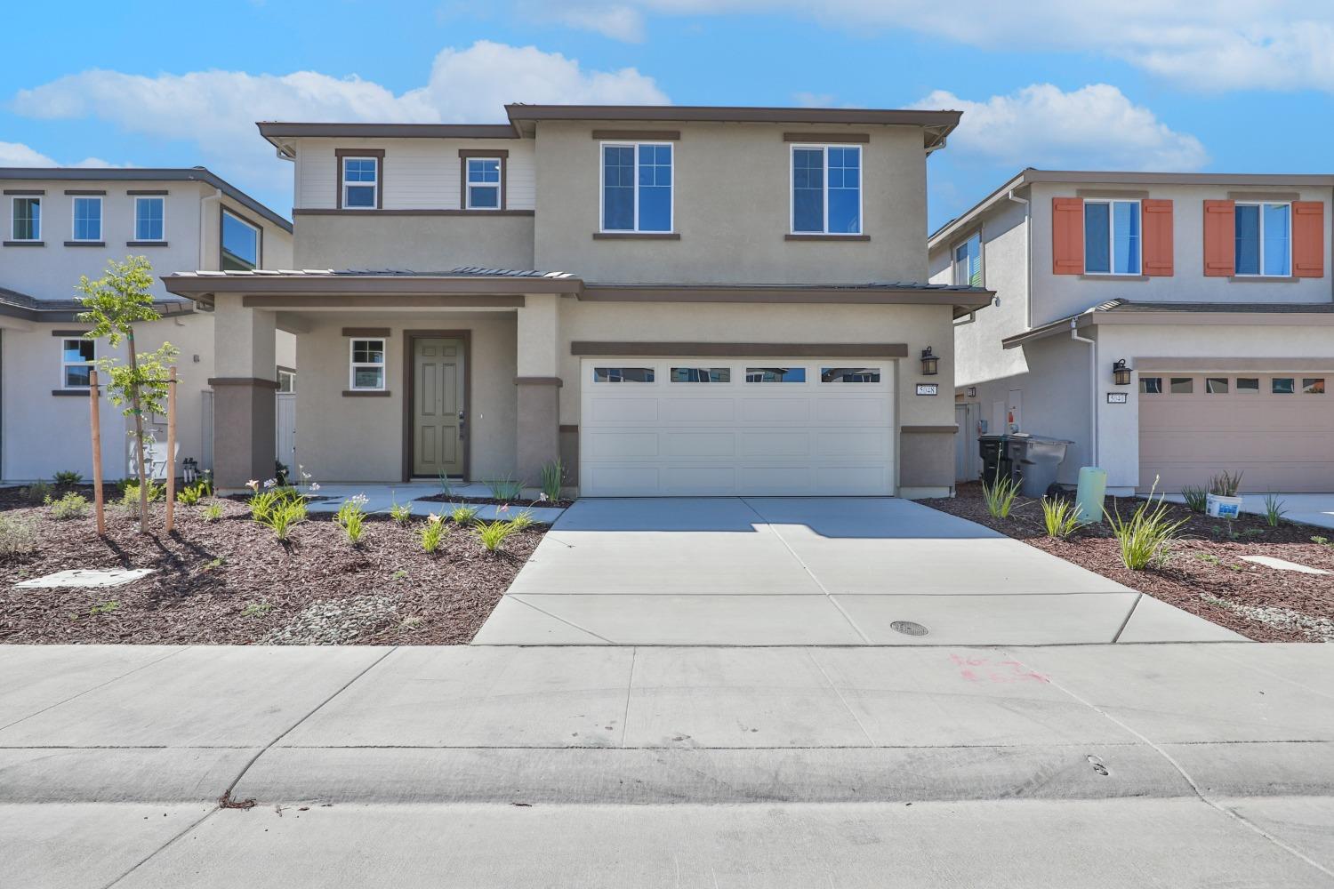 Detail Gallery Image 1 of 1 For 5048 Frisbee Dr, Roseville,  CA 95747 - 3 Beds | 2/1 Baths