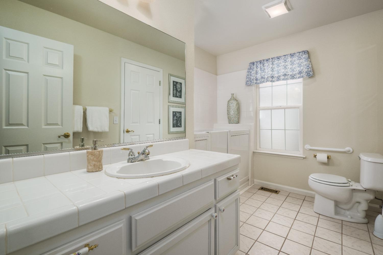 Detail Gallery Image 32 of 53 For 3040 Granada Ct #27,  Cameron Park,  CA 95682 - 2 Beds | 2 Baths