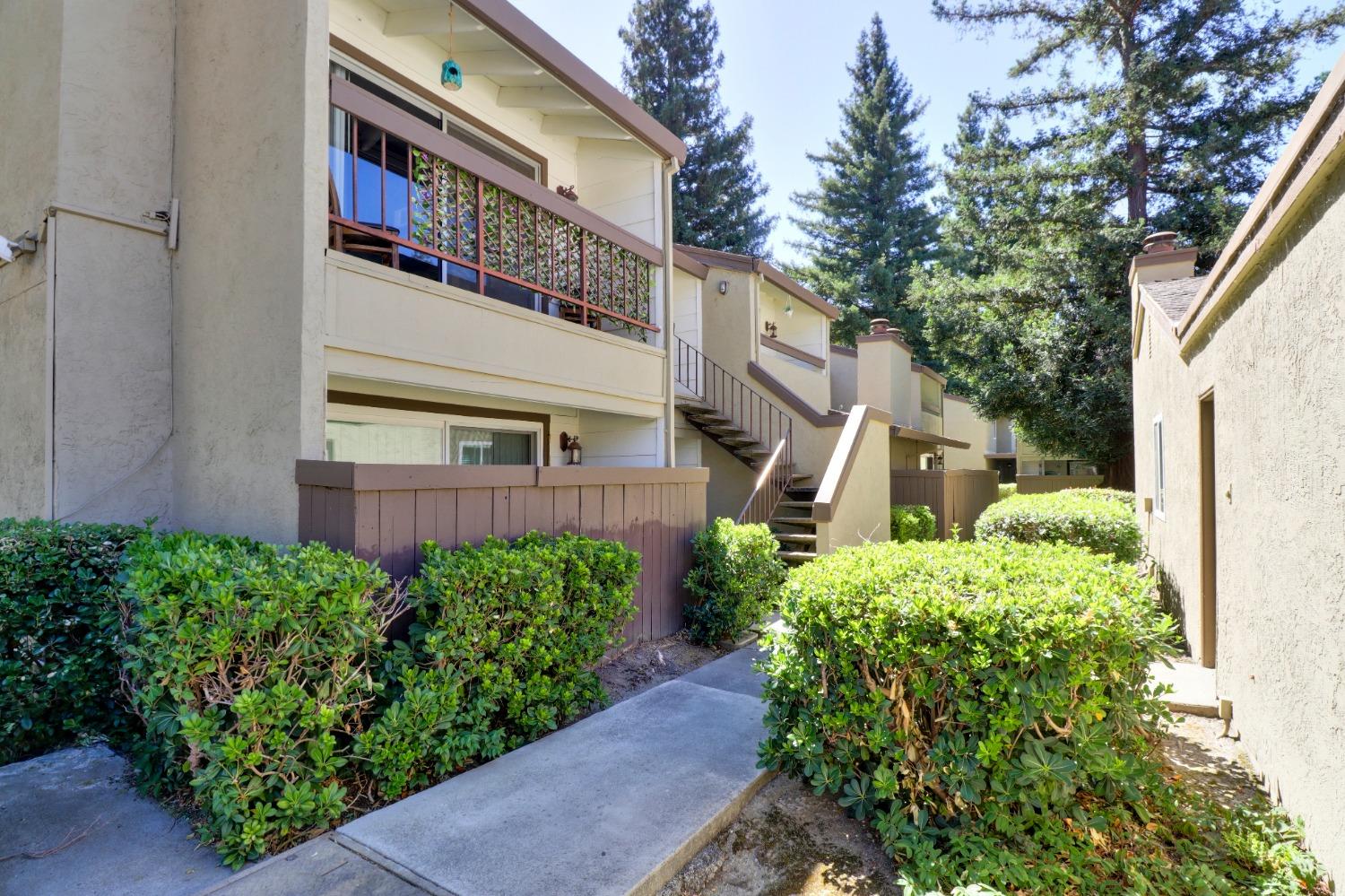 Detail Gallery Image 40 of 40 For 6250 Havenside Dr #2,  Sacramento,  CA 95831 - 2 Beds | 2 Baths