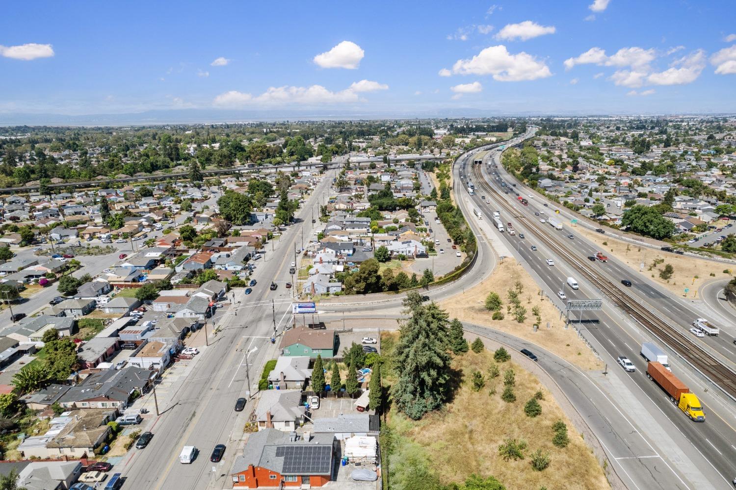 E Lewelling Boulevard, Hayward, California image 16