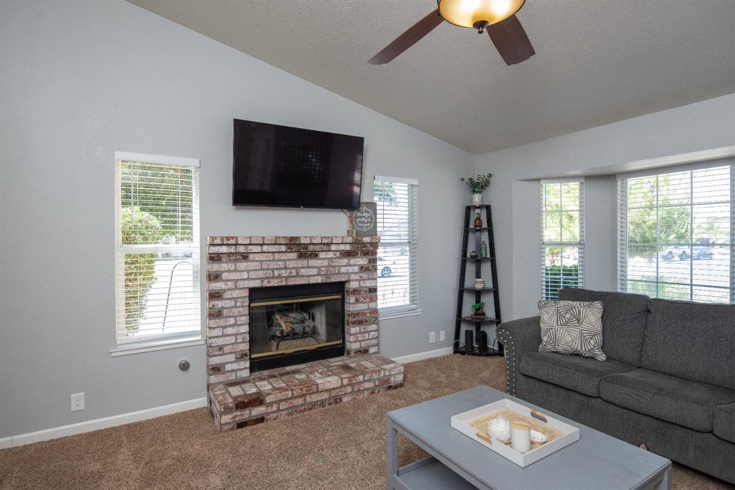 Prince Norman Way, Riverbank, California image 9