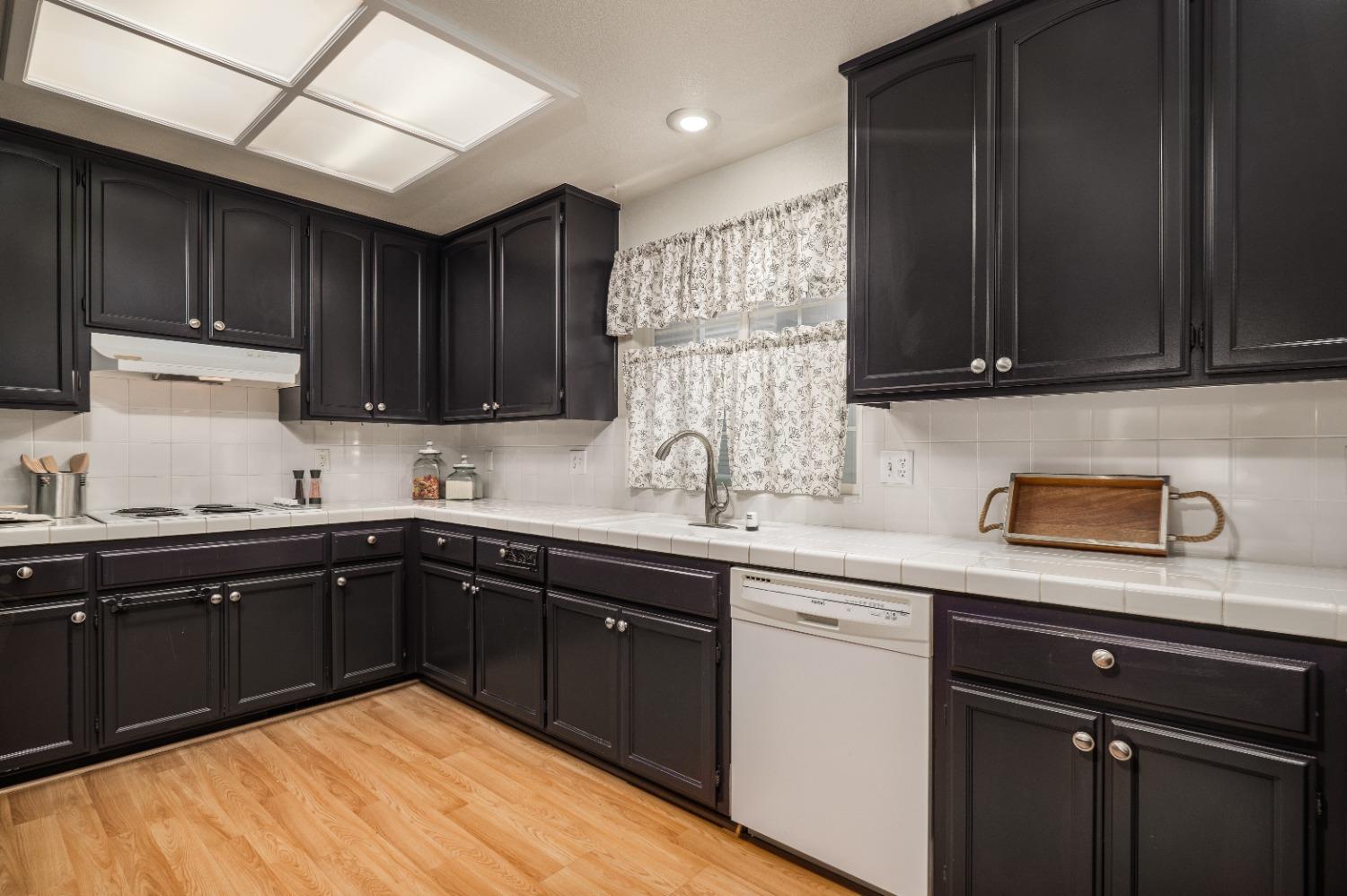 Detail Gallery Image 18 of 53 For 3040 Granada Ct #27,  Cameron Park,  CA 95682 - 2 Beds | 2 Baths