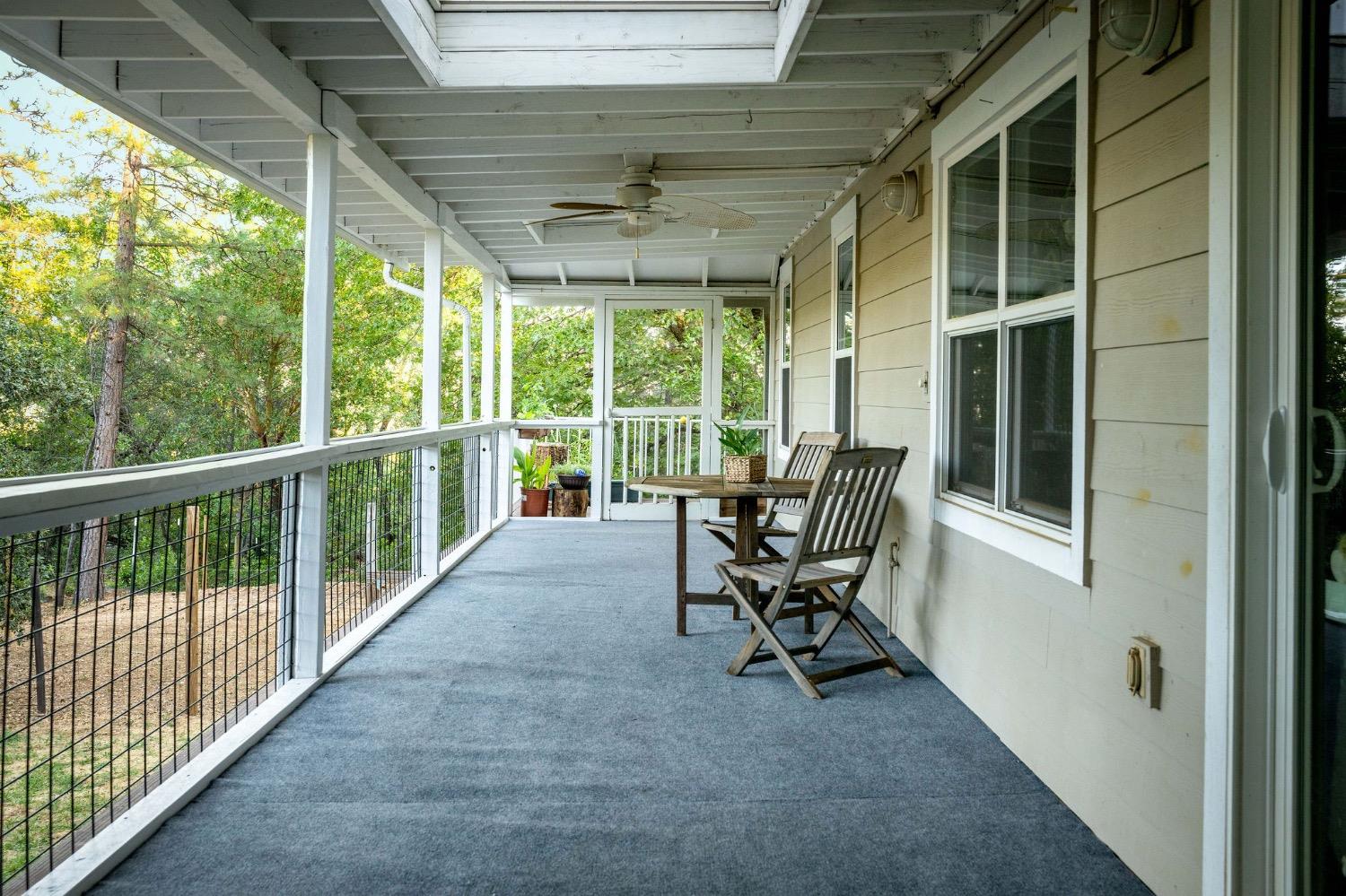 Detail Gallery Image 6 of 87 For 13119 Cement Hill Rd, Nevada City,  CA 95959 - 3 Beds | 3 Baths