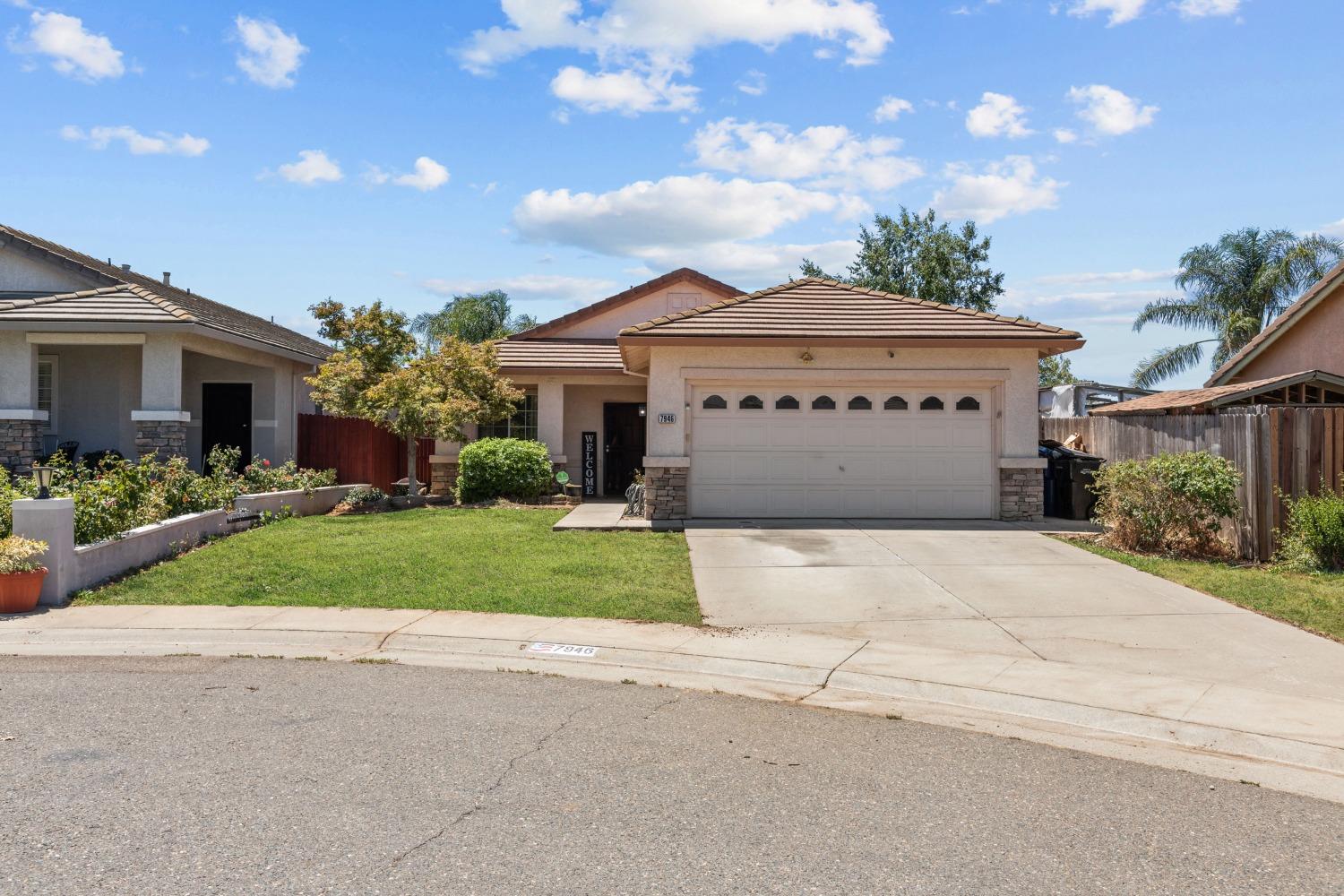 Detail Gallery Image 1 of 1 For 7946 Eskdale Ct, Sacramento,  CA 95829 - 3 Beds | 2 Baths