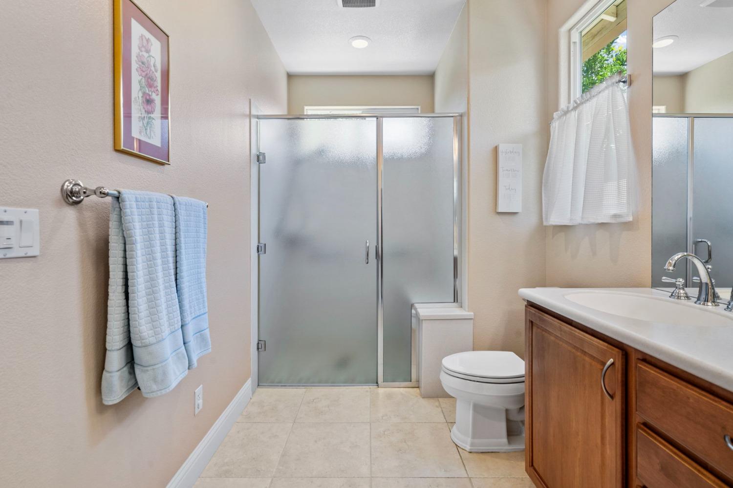 Detail Gallery Image 22 of 34 For 2342 Bellchase Drive, Manteca,  CA 95336 - 2 Beds | 2 Baths