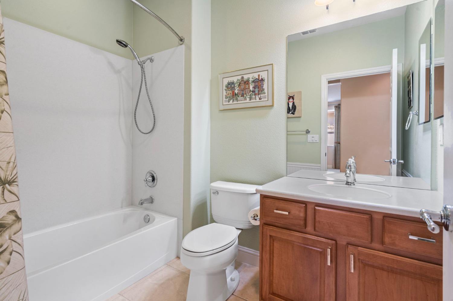 Detail Gallery Image 17 of 34 For 2342 Bellchase Drive, Manteca,  CA 95336 - 2 Beds | 2 Baths