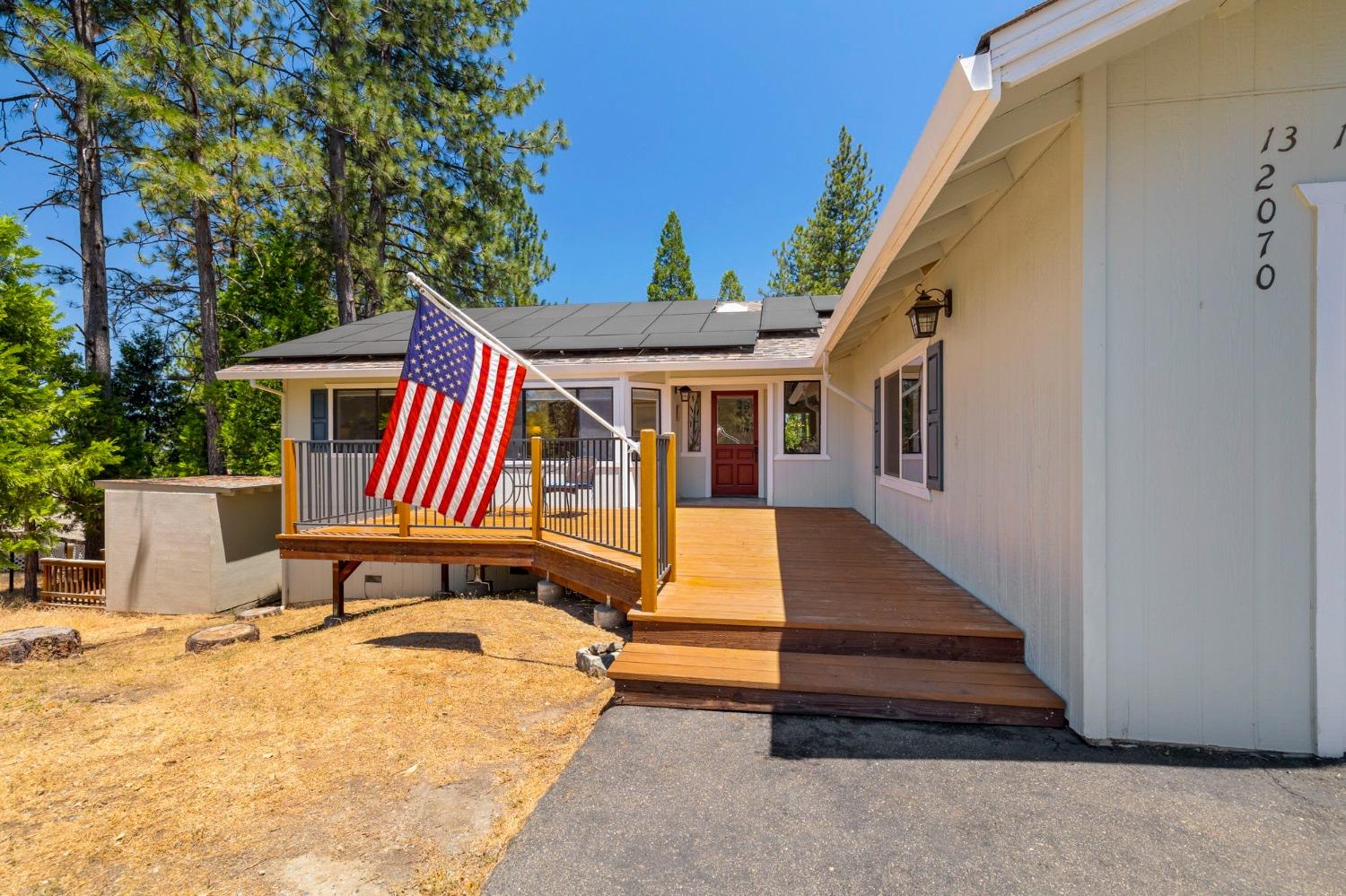 Detail Gallery Image 38 of 64 For 12070 Breckenridge Rd, Groveland,  CA 95321 - 3 Beds | 2 Baths