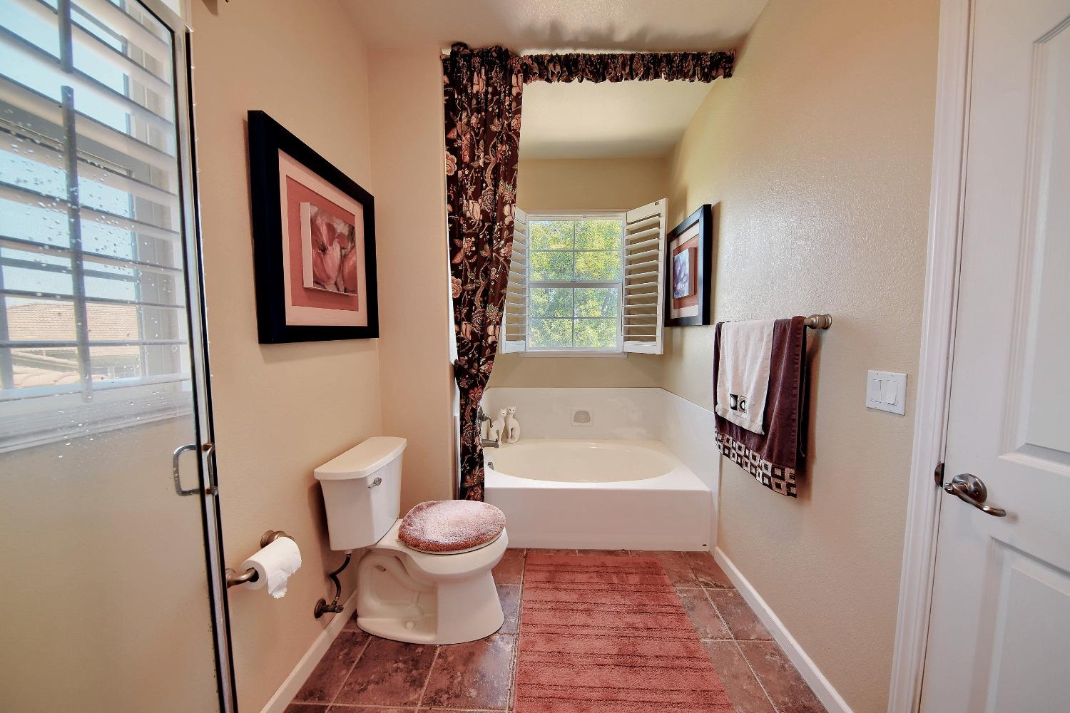 Detail Gallery Image 38 of 89 For 543 Machado St, Los Banos,  CA 93635 - 3 Beds | 3/1 Baths