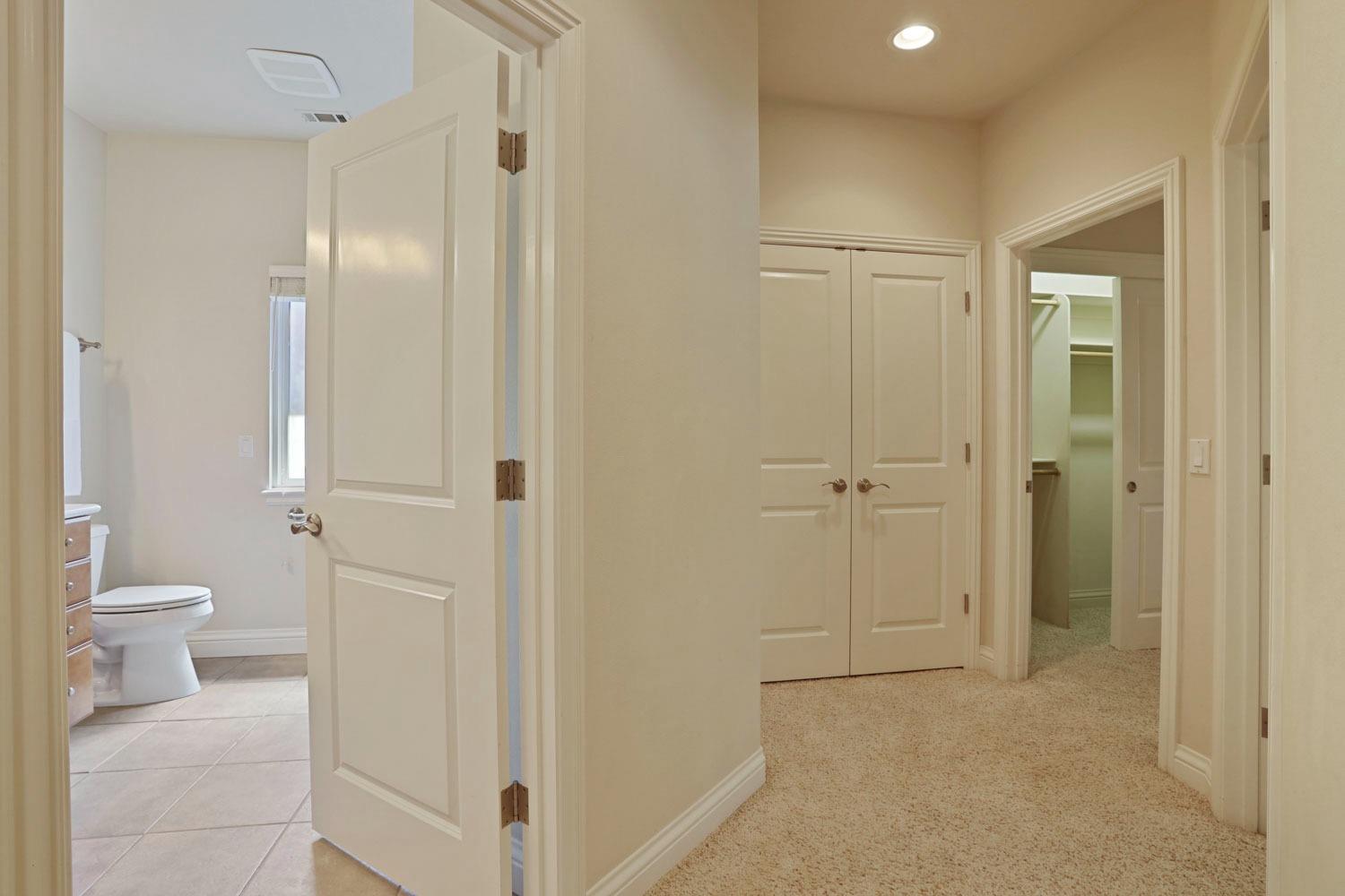 Detail Gallery Image 33 of 51 For 4839 Bridgewater Cir, Stockton,  CA 95219 - 3 Beds | 2/1 Baths