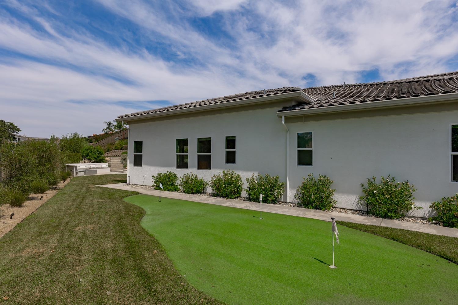 Detail Gallery Image 34 of 39 For 1003 Big Cedar Ct, Rocklin,  CA 95765 - 4 Beds | 4/1 Baths