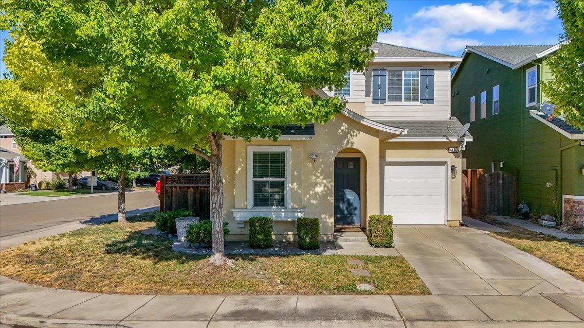 Detail Gallery Image 1 of 1 For 1463 Summerwind Ln, Manteca,  CA 95337 - 3 Beds | 2/1 Baths