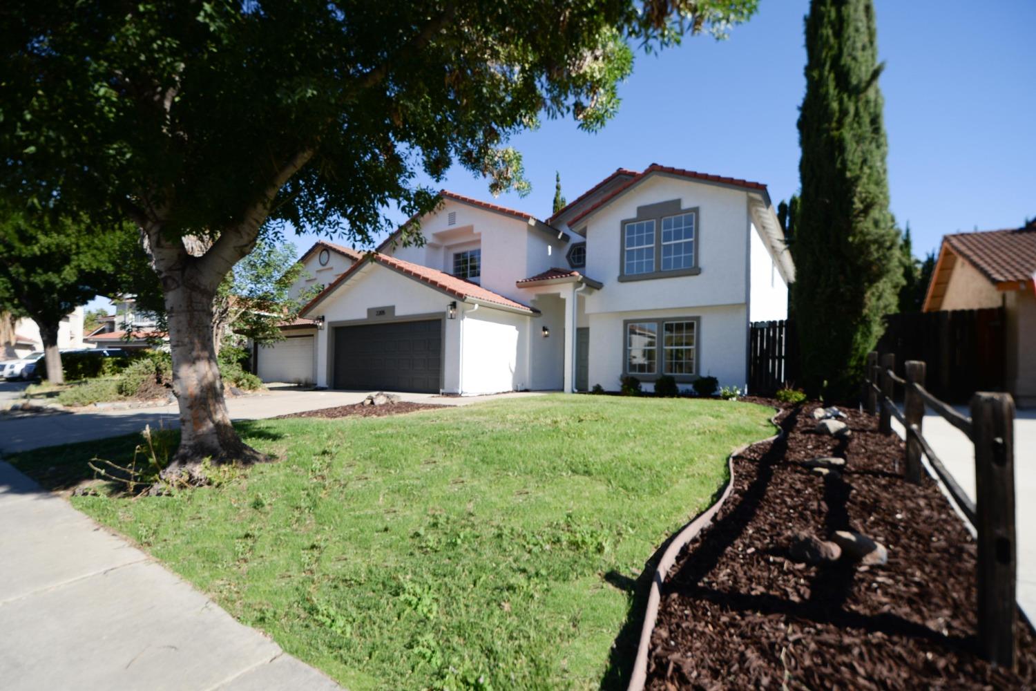 Detail Gallery Image 13 of 70 For 2205 Tammi Ct, Tracy,  CA 95377 - 4 Beds | 2/1 Baths