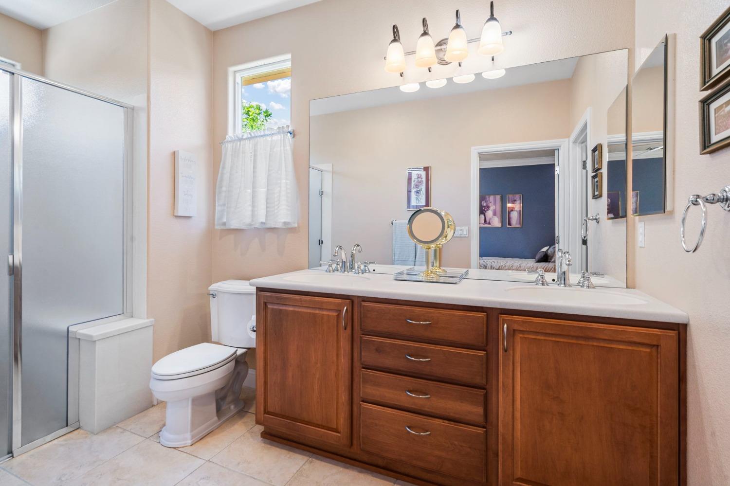 Detail Gallery Image 21 of 34 For 2342 Bellchase Drive, Manteca,  CA 95336 - 2 Beds | 2 Baths