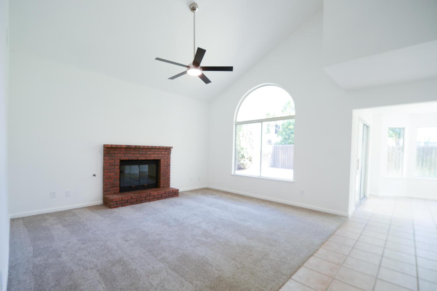 Detail Gallery Image 36 of 70 For 2205 Tammi Ct, Tracy,  CA 95377 - 4 Beds | 2/1 Baths