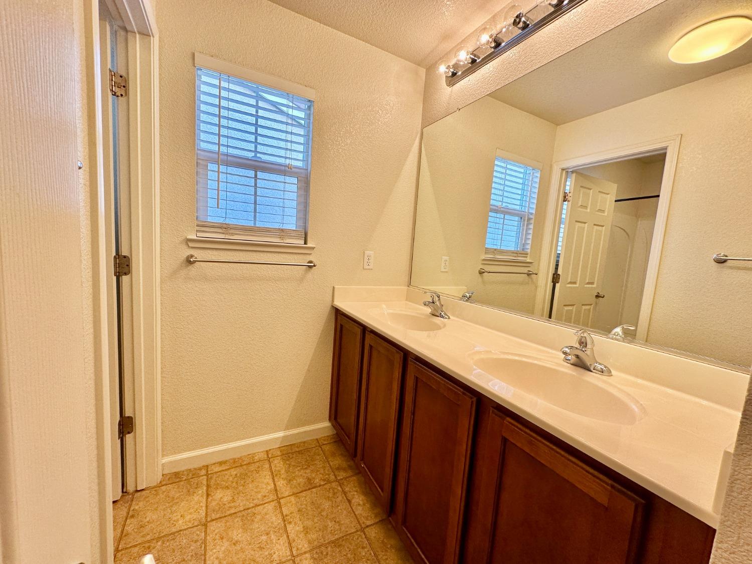 Detail Gallery Image 25 of 37 For 1526 Cat Tail Dr, Stockton,  CA 95204 - 4 Beds | 2/1 Baths