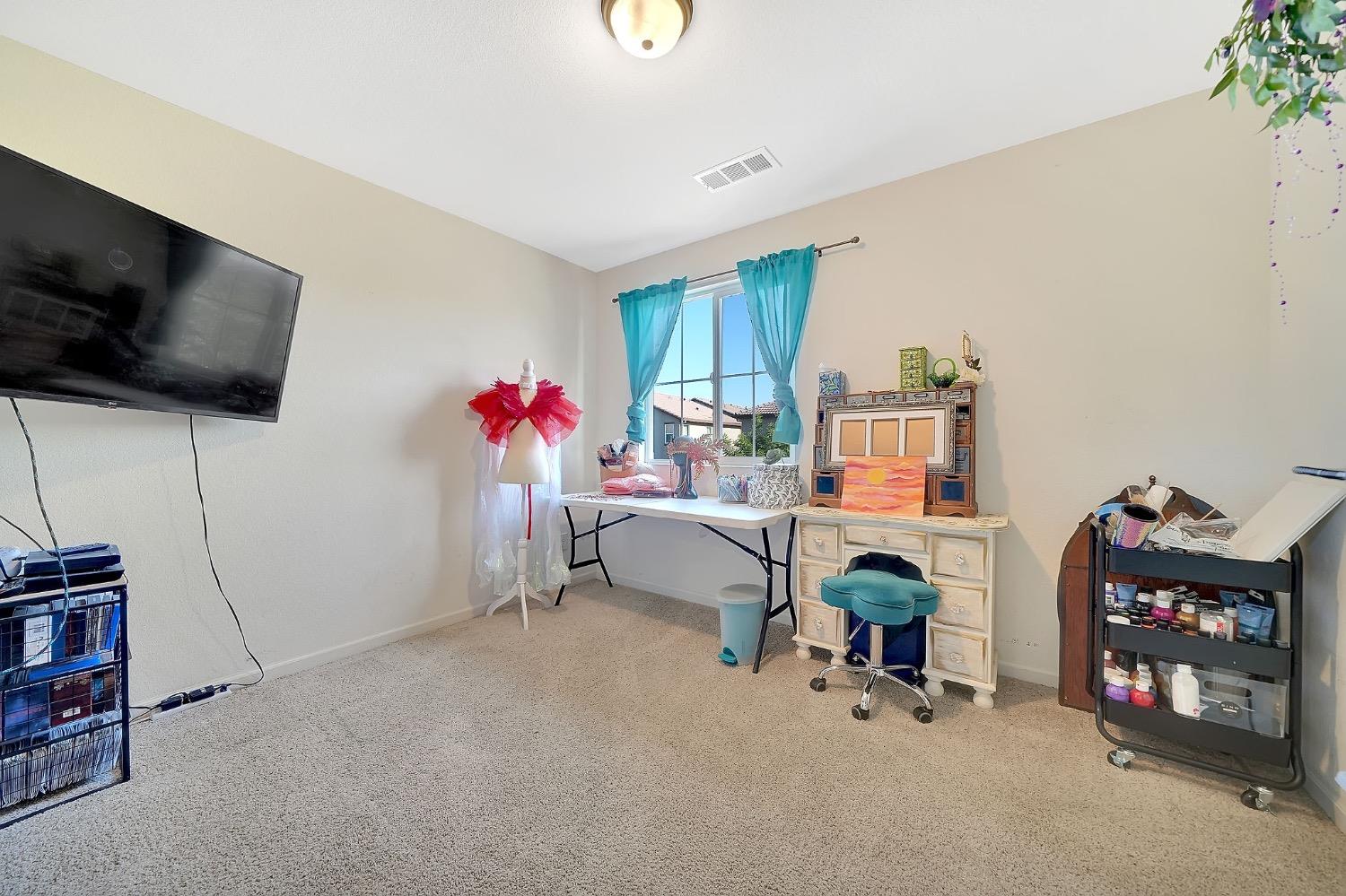 Detail Gallery Image 41 of 79 For 216 Vicenza Dr, Stockton,  CA 95209 - 3 Beds | 2/1 Baths