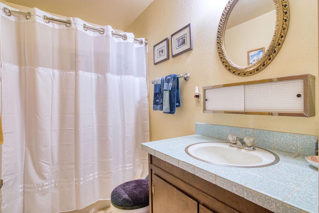 Detail Gallery Image 7 of 13 For 19824 Greenview Dr, Twain Harte,  CA 95383 - 3 Beds | 2 Baths