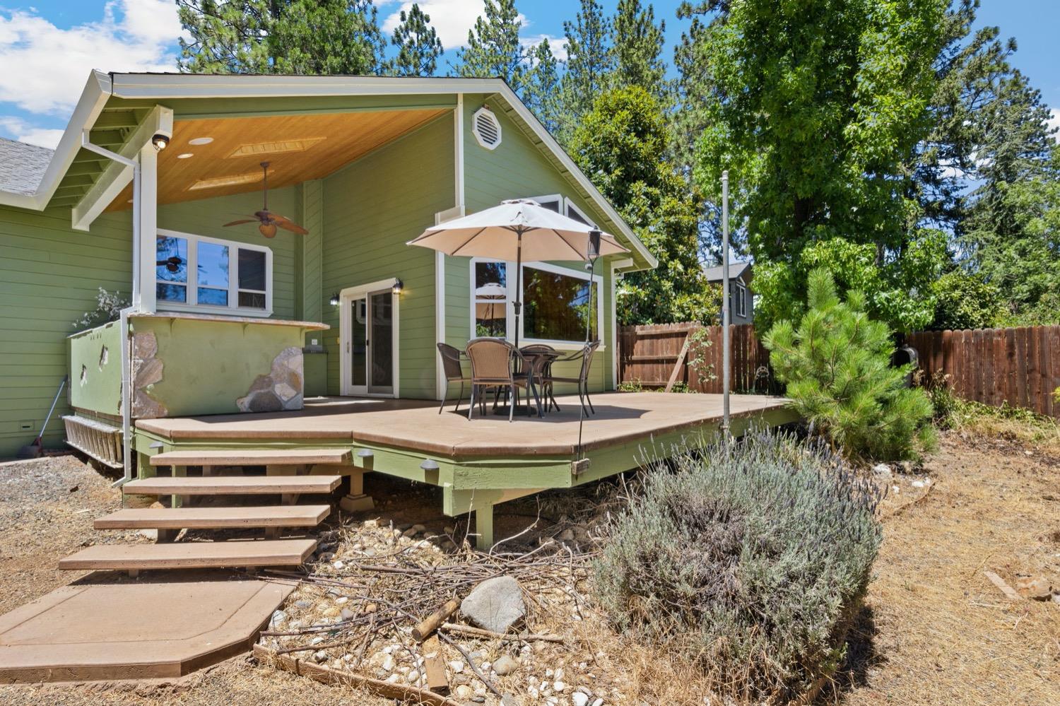 Detail Gallery Image 23 of 30 For 20220 Hummingbird Hill Rd, Colfax,  CA 95713 - 4 Beds | 2 Baths