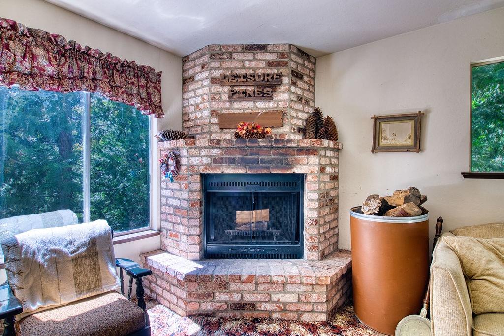 Detail Gallery Image 8 of 13 For 19824 Greenview Dr, Twain Harte,  CA 95383 - 3 Beds | 2 Baths