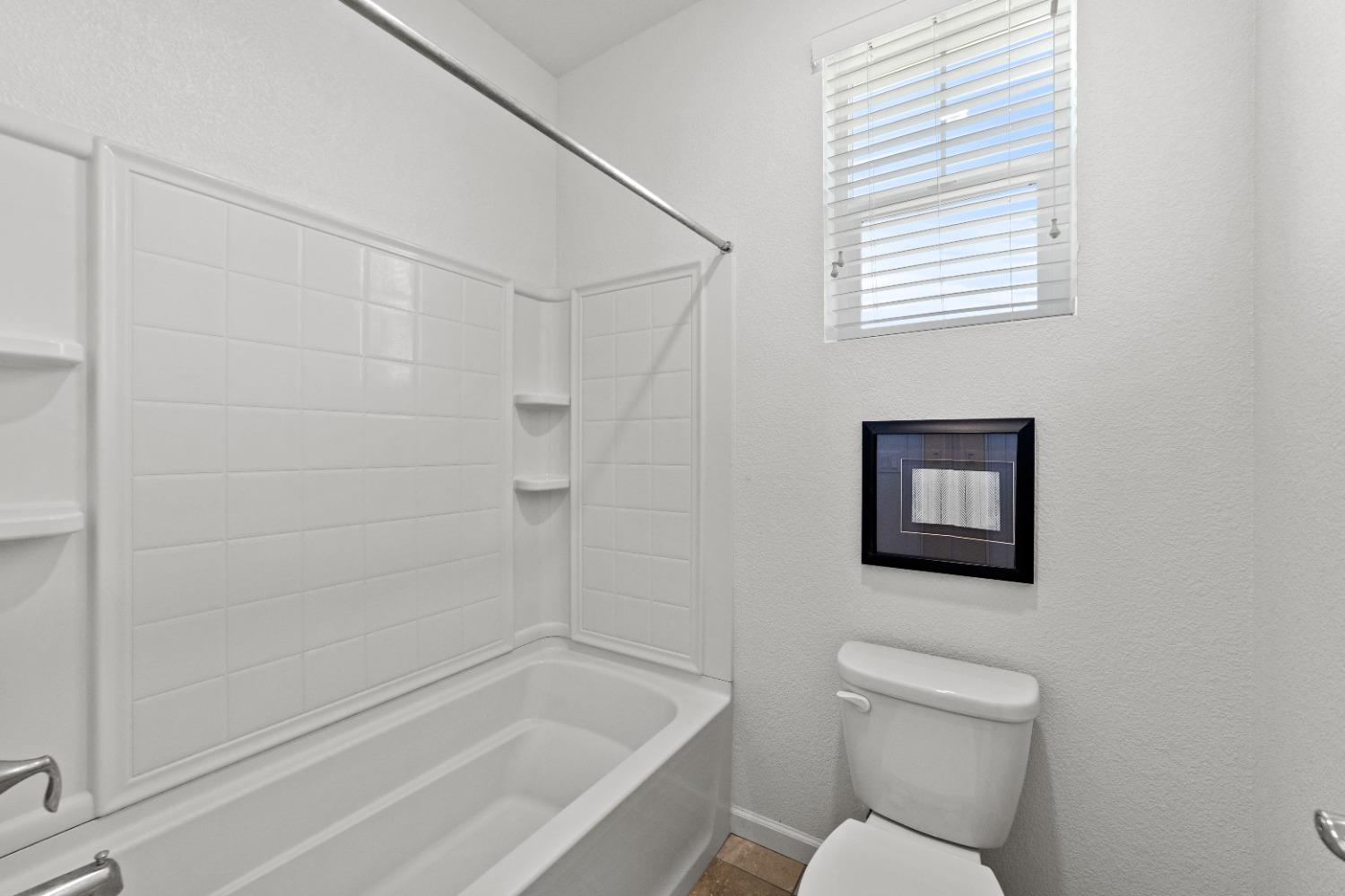 Detail Gallery Image 26 of 32 For 1097 Dry Gulch Trail Dr, Plumas Lake,  CA 95961 - 4 Beds | 3/1 Baths