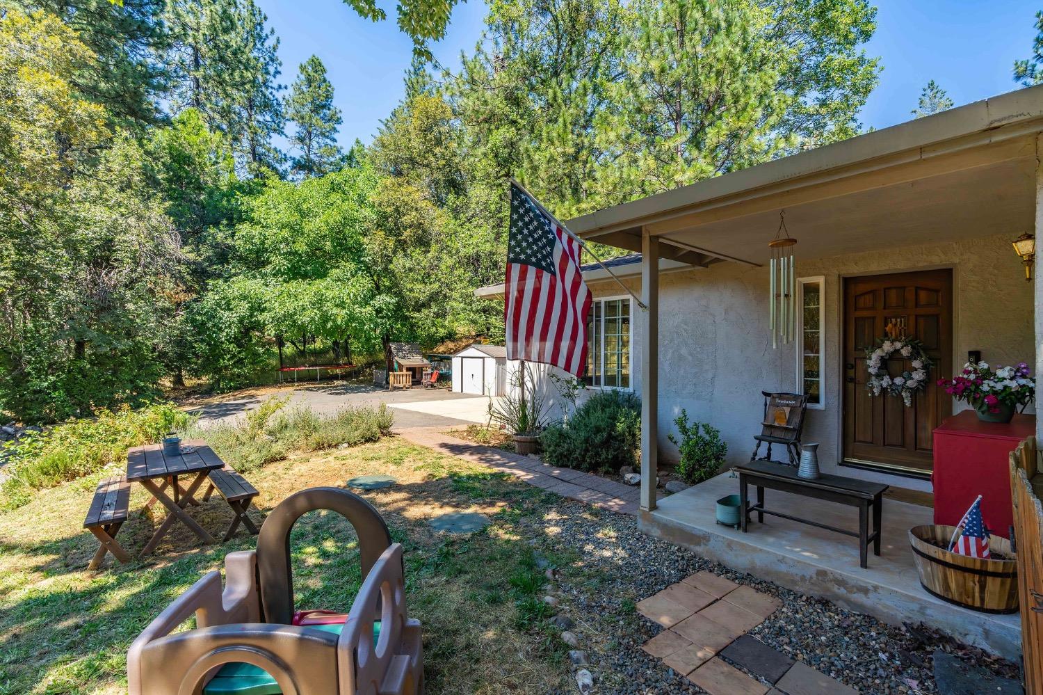 Detail Gallery Image 41 of 48 For 13920 Gold Mine Rd., Pine Grove,  CA 95665 - 3 Beds | 2/1 Baths