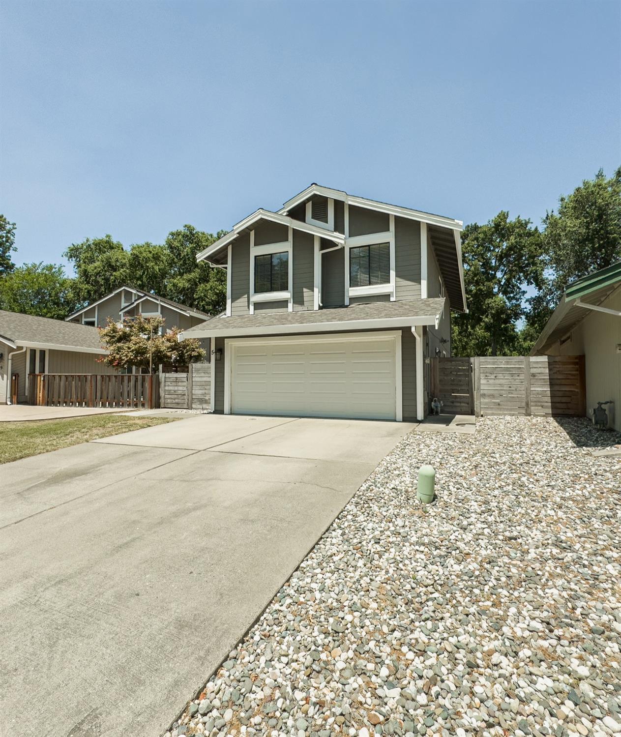 Detail Gallery Image 1 of 1 For 5 Coriander Ct, Sacramento,  CA 95831 - 3 Beds | 2/1 Baths