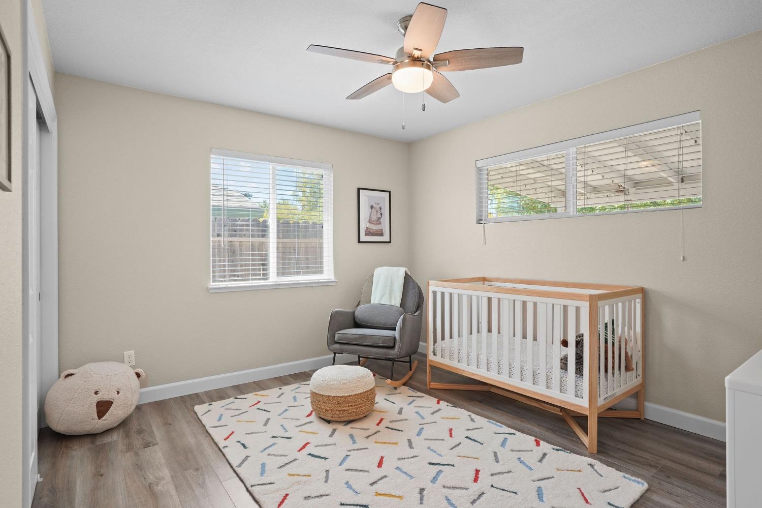 Detail Gallery Image 19 of 28 For 2045 Neptune Way, Sacramento,  CA 95864 - 3 Beds | 1 Baths