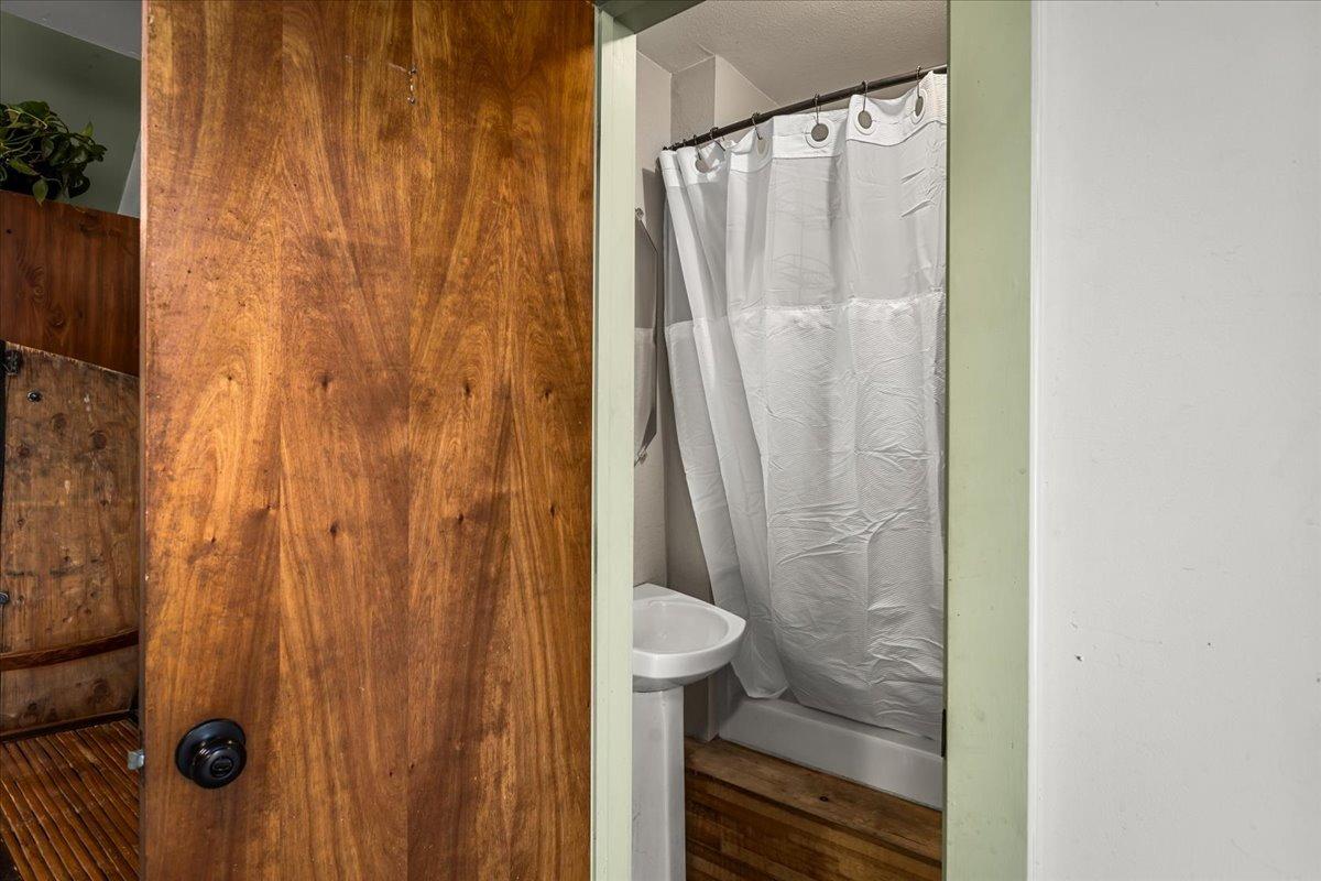 Detail Gallery Image 52 of 65 For 18724 Kentucky Ravine Rd, Nevada City,  CA 95959 - 3 Beds | 2/1 Baths