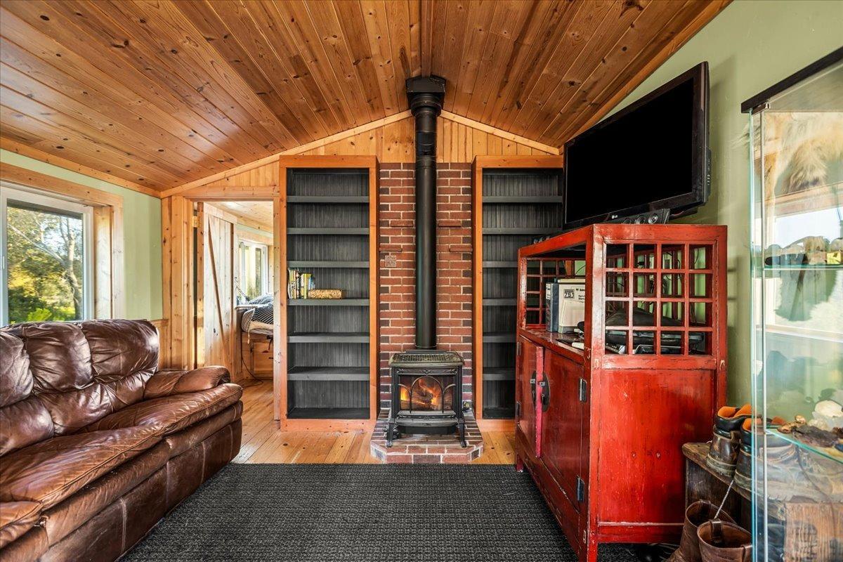 Detail Gallery Image 58 of 65 For 18724 Kentucky Ravine Rd, Nevada City,  CA 95959 - 3 Beds | 2/1 Baths