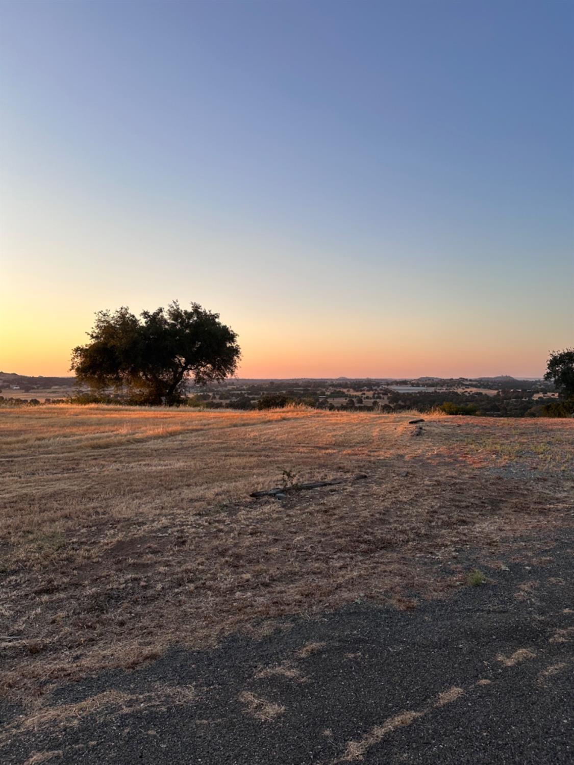 Manuel Court, Valley Springs, California image 3