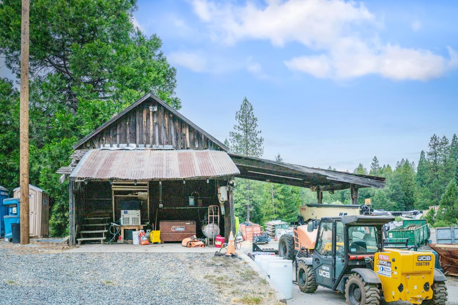 Detail Gallery Image 8 of 38 For 12803 Sneath Clay Rd, Nevada City,  CA 95959 - – Beds | – Baths