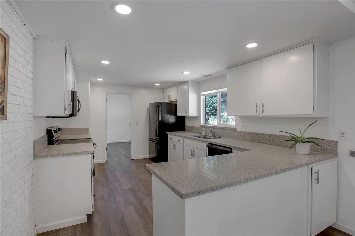 E Bennett Road, Grass Valley, California image 14