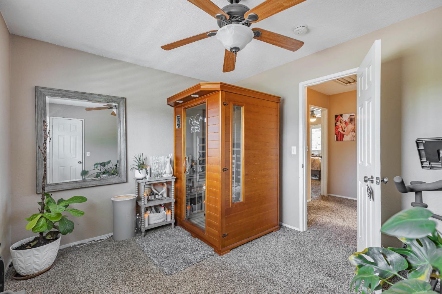 Detail Gallery Image 15 of 21 For 1720 Mcclellan Way, Stockton,  CA 95207 - 4 Beds | 2/1 Baths