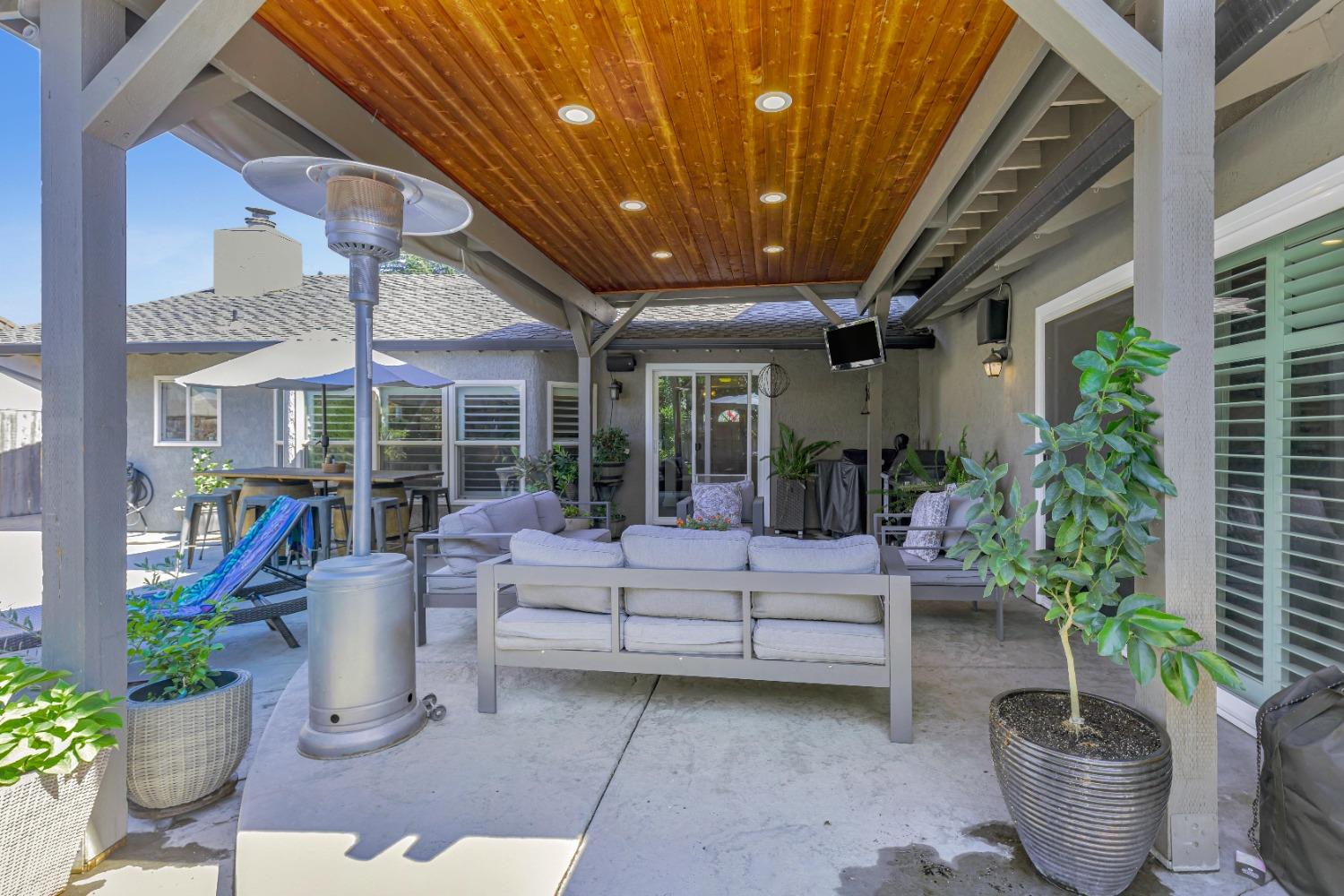 Detail Gallery Image 17 of 21 For 1720 Mcclellan Way, Stockton,  CA 95207 - 4 Beds | 2/1 Baths