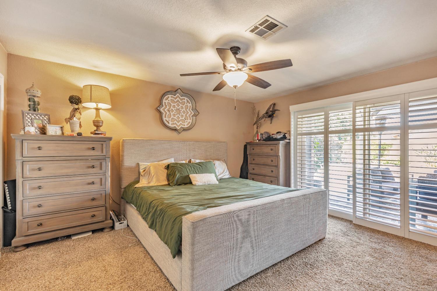 Detail Gallery Image 10 of 21 For 1720 Mcclellan Way, Stockton,  CA 95207 - 4 Beds | 2/1 Baths