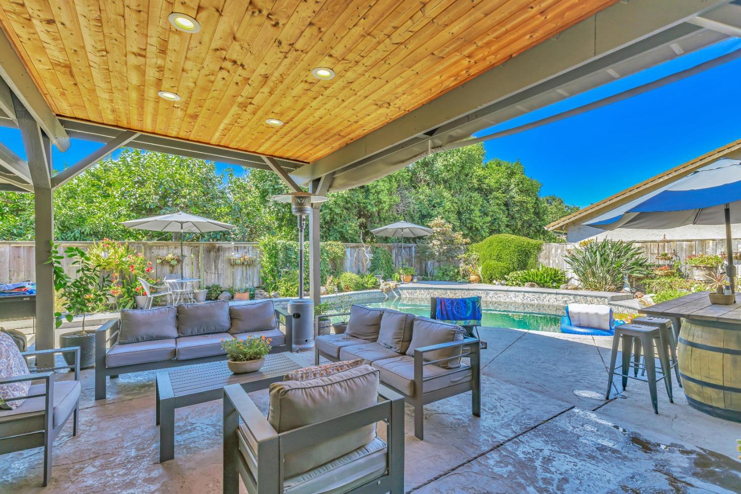 Detail Gallery Image 16 of 21 For 1720 Mcclellan Way, Stockton,  CA 95207 - 4 Beds | 2/1 Baths