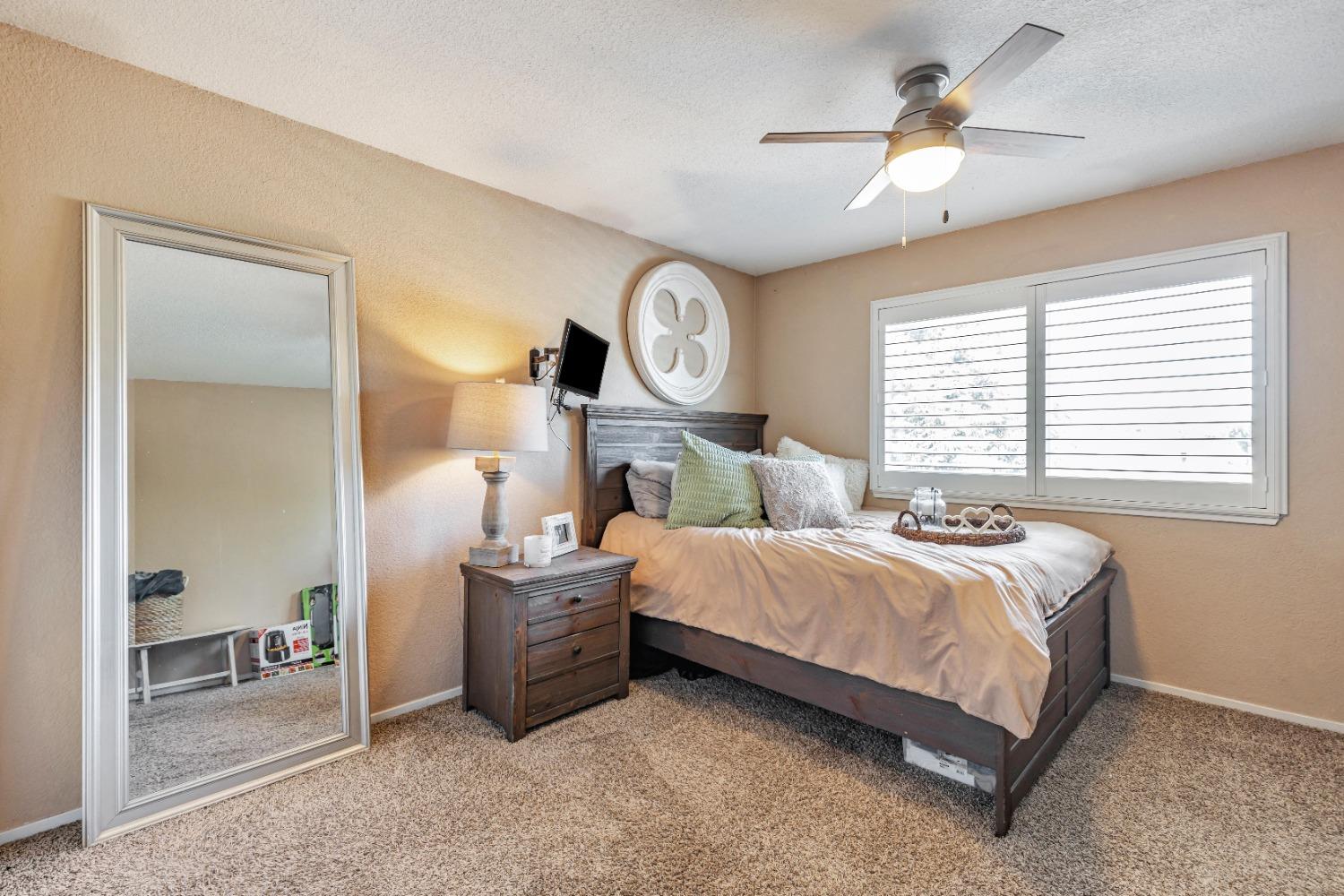 Detail Gallery Image 14 of 21 For 1720 Mcclellan Way, Stockton,  CA 95207 - 4 Beds | 2/1 Baths
