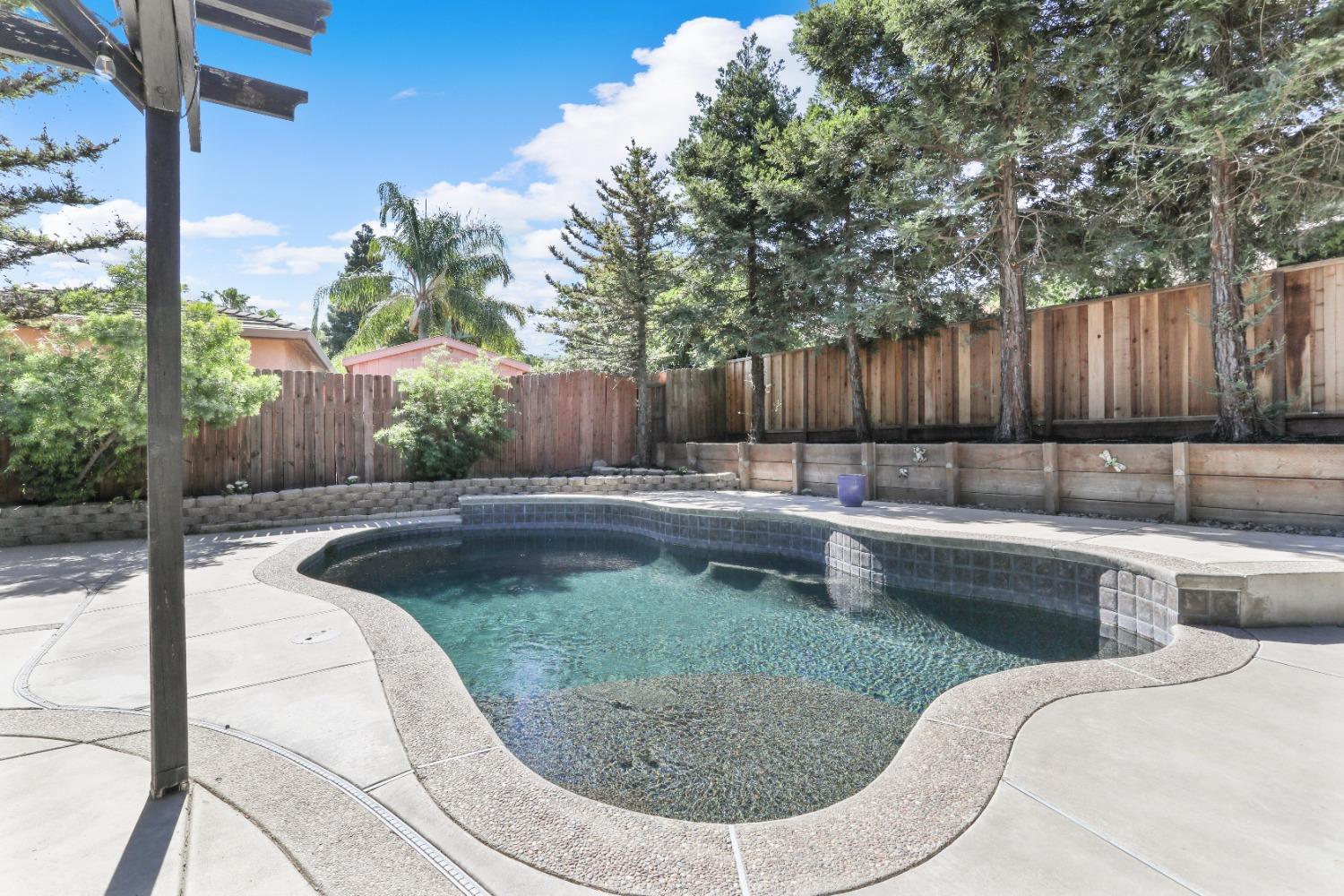 Detail Gallery Image 26 of 26 For 192 Hollow Brook Ct, Tracy,  CA 95377 - 4 Beds | 2/1 Baths