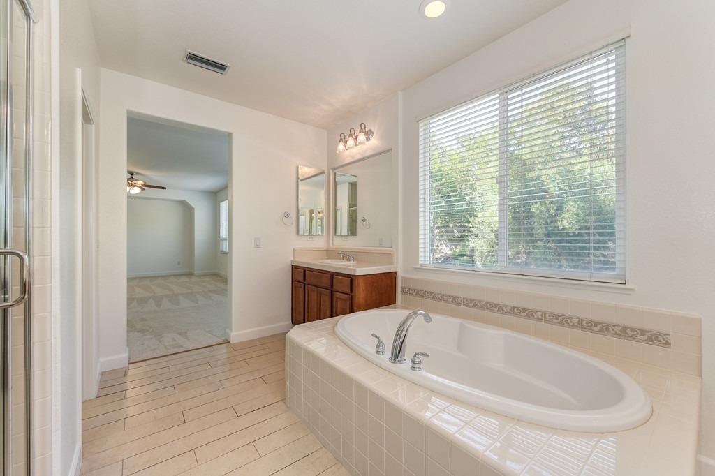 Detail Gallery Image 37 of 62 For 3066 Pescara Pl, El Dorado Hills,  CA 95762 - 4 Beds | 4/1 Baths