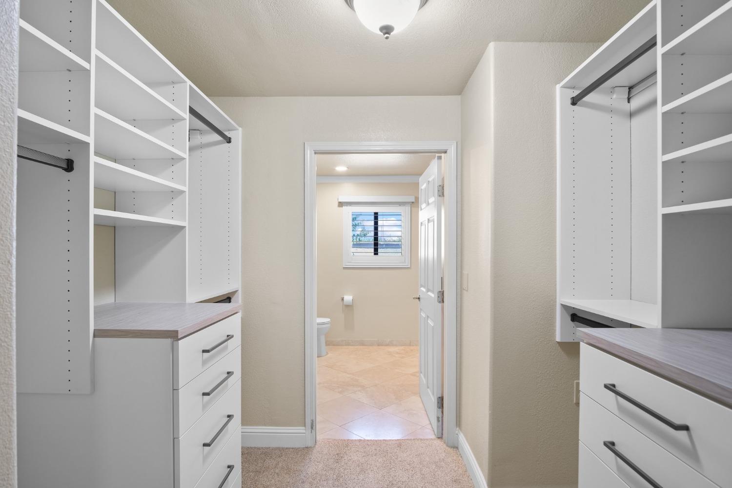 Detail Gallery Image 13 of 25 For 1481 Alex Cir, Turlock,  CA 95382 - 3 Beds | 2/1 Baths