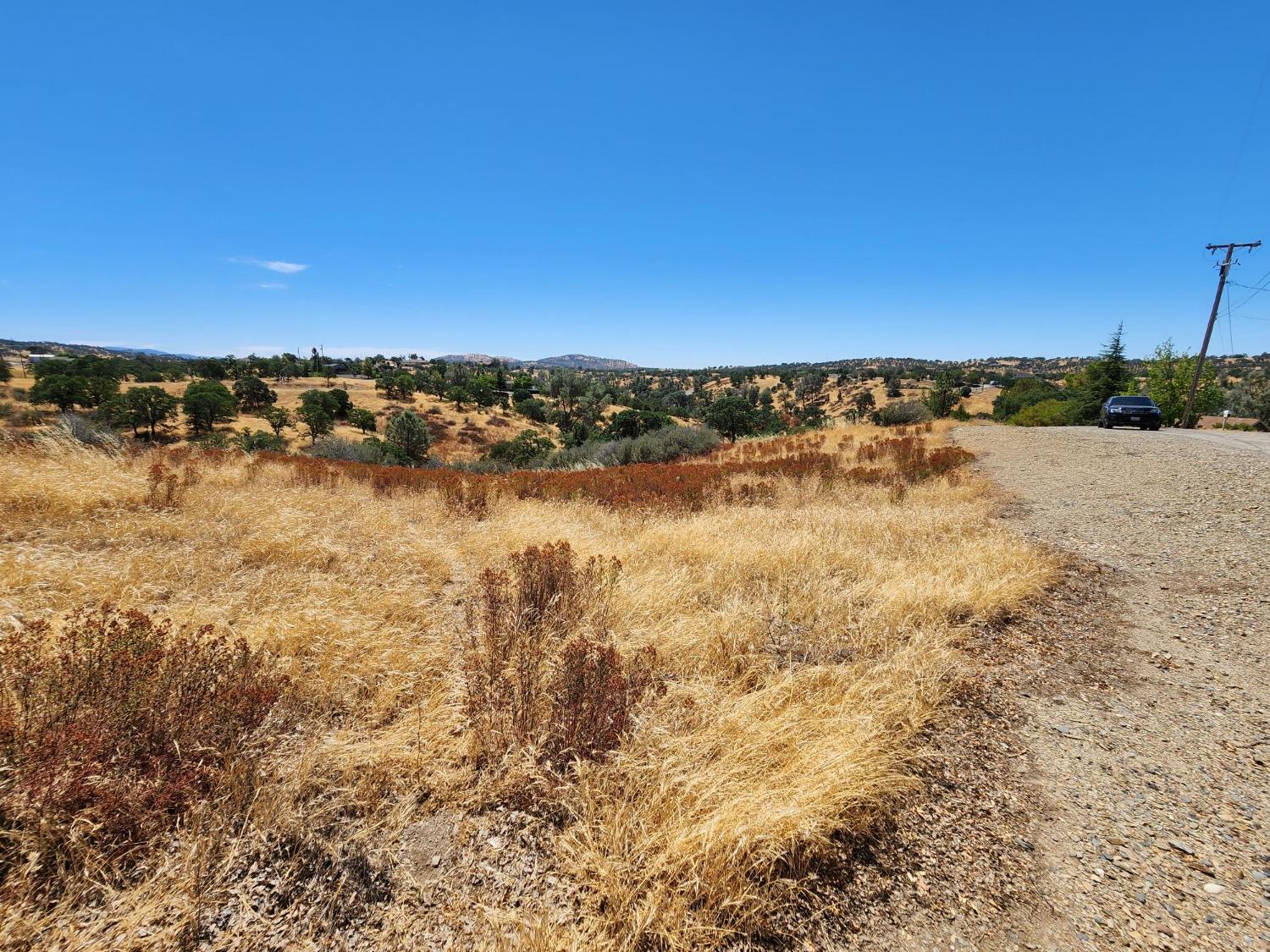 Potrero Court, La Grange, California image 5