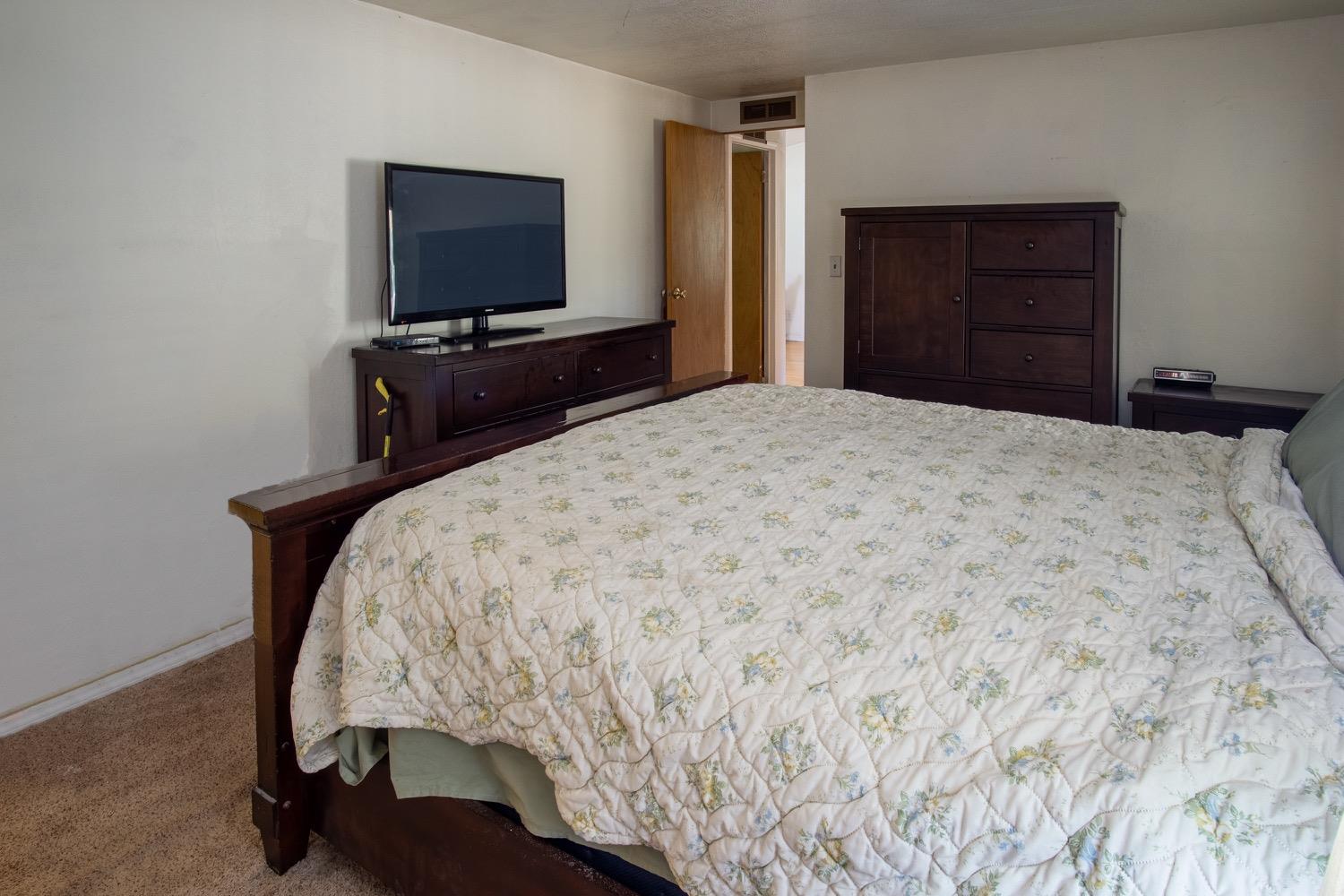 Trotter Road, Grass Valley, California image 33