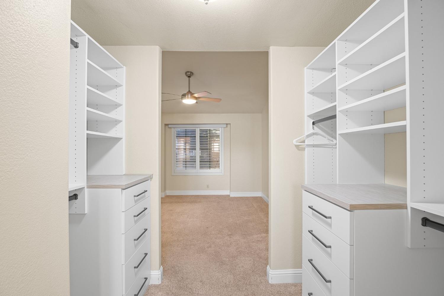 Detail Gallery Image 14 of 25 For 1481 Alex Cir, Turlock,  CA 95382 - 3 Beds | 2/1 Baths