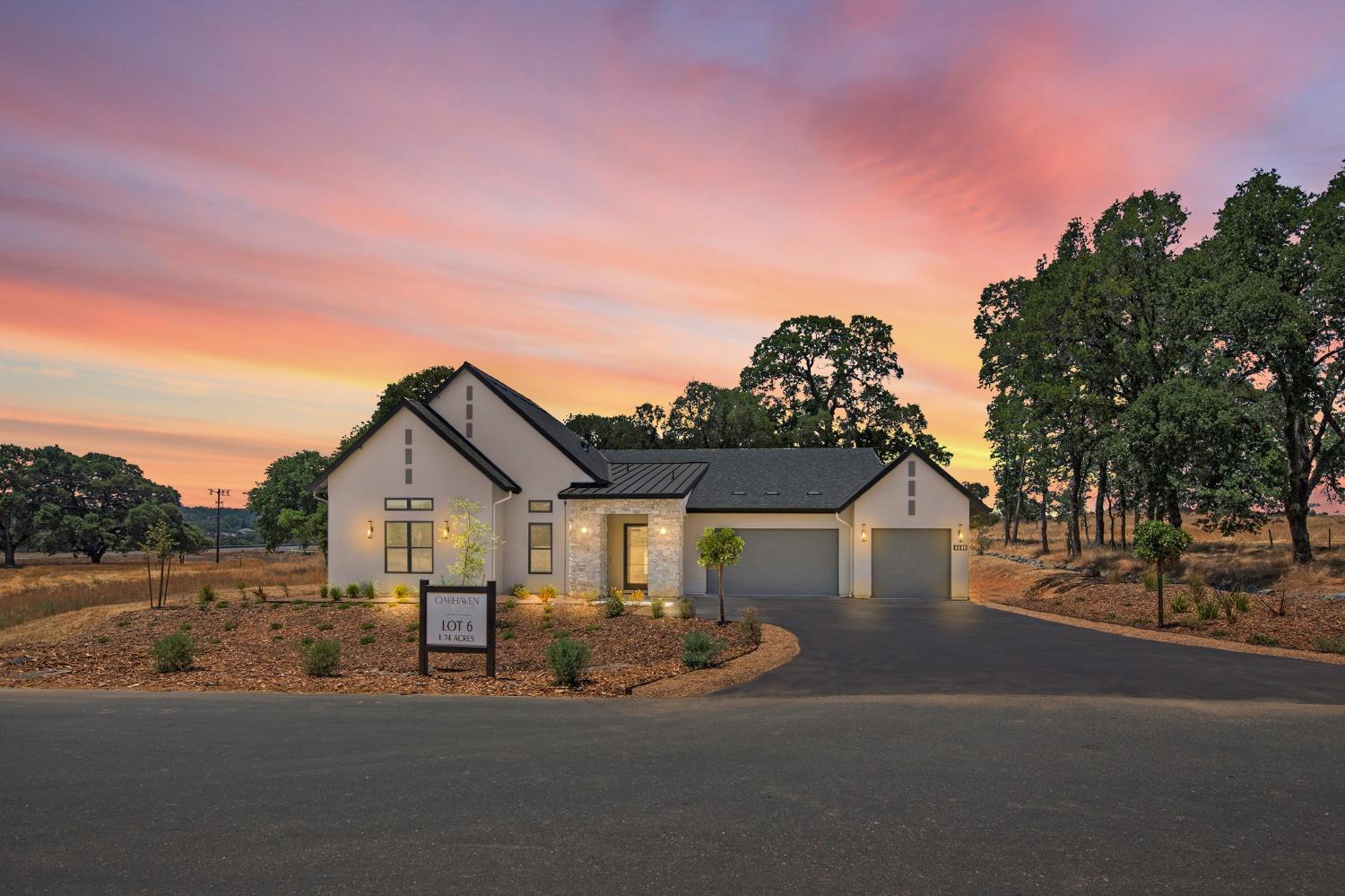 Detail Gallery Image 1 of 24 For 4590 Summer Brook Dr, Rescue,  CA 95672 - 4 Beds | 3/1 Baths